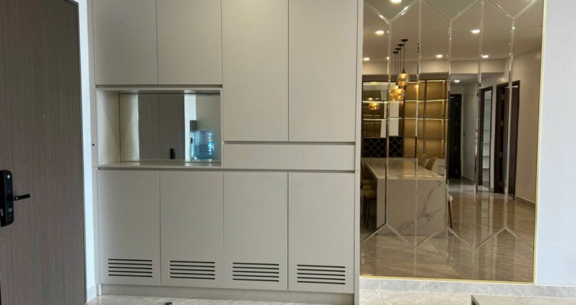 z6005308587387 3ed3c0e7a5c6e78b7341b5d3e2d60b91 810x430 - Cho thuê MIDTOWN M8 128m 3 phòng full nội thất giá 2300usd/th