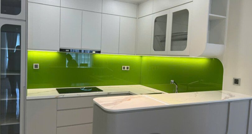 z6005309123098 11397d6139cca87700ecf7b3cc24dc7b 810x430 - Cho thuê căn hộ Midtown M8 tầng 19 3 phòng full nội thất giá 2300$/tháng