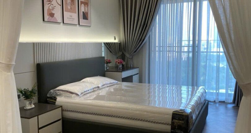 z6005309606204 9e94e4a9adb3a3f57618d19754cb7f39 1 810x430 - Cho thuê Midtown M8 PMH Q7 tầng 14 130m 3 phòng, có ô xe hầm