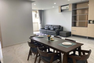 z6005310136173_f7c441a55fbb513ad6782a12a190c076