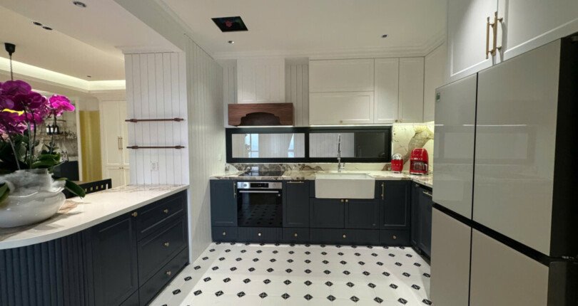 z6007377132043 606b5dfa8ea79b544ffed7b372e2f4cc 810x430 - Bán căn hộ Riverside Residence Phú Mỹ Hưng Q7 145m 3 phòng