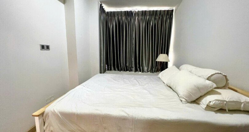 z6008475174111 7439bb4f85b54db41a4a7e800bfaed87 810x430 - Cho Thuê Midtown M8 tầng 5 2 phòng full đồ giá chỉ 24 triệu/th