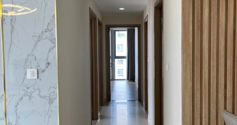 z6011911404290 76aac3ddbef56acb2f121555bb2e0c5a 810x430 - Bán căn hộ URBAN HILL tầng 5 108m 3 phòng giá 9,5 tỷ