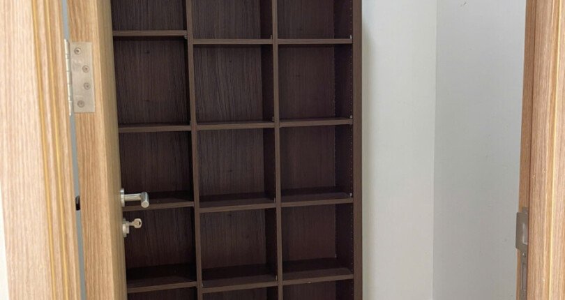 z6011911484681 c303ee74910a261baf56ae873e14ca2a 810x430 - Bán căn hộ URBAN HILL tầng 5 108m 3 phòng giá 9,5 tỷ