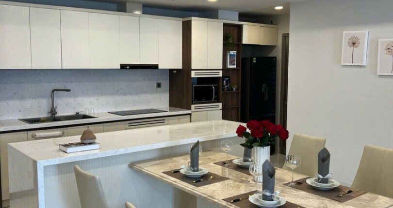 z6011915274480 e6c99191eb9616a00e8181bc399ebb25 810x430 - Bán Midtown M6 Phú Mỹ Hưng tầng 6 120m 3pn giá 11,8 tỷ có ô xe