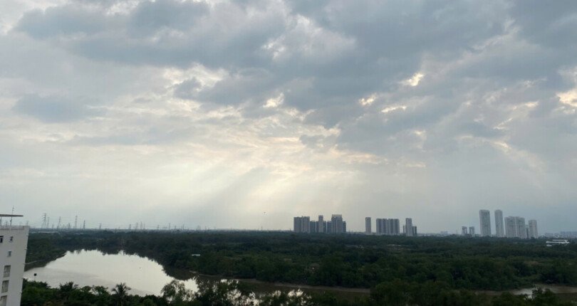 z6024301438834 2b36a10154ac6c19b076067ed42ca0b5 810x430 - Cho thuê căn hộ Green View 106m 3 phòng full nội thất giá 900usd/tháng