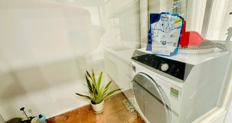 z6024607110758 85a9d426e01b9bd1fcee7355a25481ef 810x430 - Bán chung cư Sky Garden 3 tầng 13 dt 68m 2pn 2wc giá 4,3 tỷ