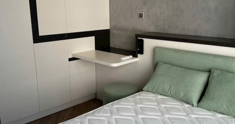 z6029445881071 0c639b66a73a9455a04f3c44cd13a7d8 810x430 - Bán căn hộ Midtown M8 tầng 6 81m 2pn giá 8,2 tỷ