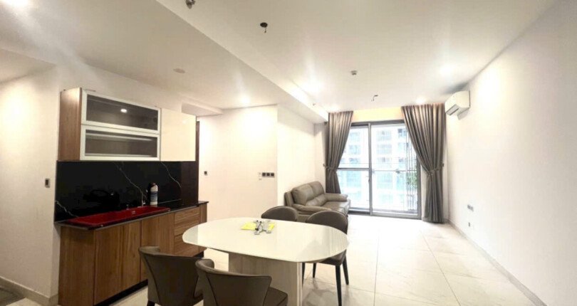 z6031128846113 a2359b4ba3fa20d4c6212472c13127bf 810x430 - Bán căn hộ Midtown M7 Tầng 4, dt 81m 2 phòng giá 7,1 tỷ đã có sổ