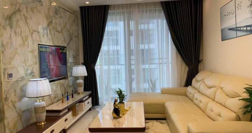 z6031188895384 d87e2eb5fffe26b04abed1cb26407e3d 810x430 - Bán chung cư Midtown M6 tầng 5 dt 98m 2 phòng giá 8,9 tỷ có sổ hồng rồi