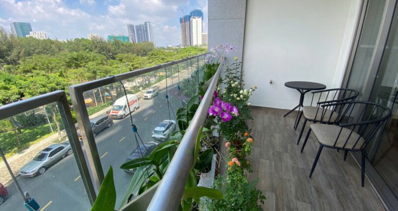 z6031282539623 89886f833f3373a3d61bf981bc515a7c 810x430 - Bán căn hộ Midtown M5 tầng 2 dt 102m 2pn bán giá 8,7 tỷ