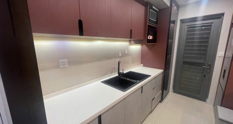 z6034803508739 bf77e02a62d9252362fc8920fce7d674 810x430 - Cho thuê căn hộ Urbal Hill Phú Mỹ Hưng Quận 7 Tầng 12 giá 28tr/th