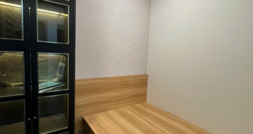 z6043617454889 a0ed055f451920ec945f72b316a72b24 810x430 - Bán căn hộ Midtown M6 tầng 10 127m 3 phòng view biệt thự