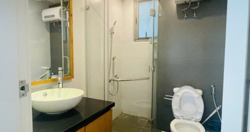 z6043621310012 5ee0185ef5d8e2b62c7b47e7e5228f00 810x430 - Bán Hưng Phúc 1 tầng 12A dt 78m 2 phòng ngủ giá 6 tỷ