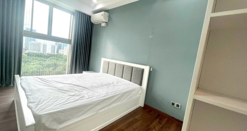 z6047663994312 38a215d95c7347fecdfacd526f89bd15 810x430 - Cho thuê chung cư Midtown M5 Tầng 12 135m 3 phòng giá 1700$