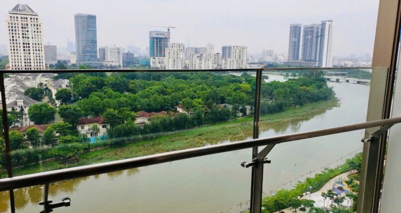 z6054388146300 e934e6d5d0c83d83050e3b6cdea65c82 810x430 - Cho thuê Midtown M5 tầng 19 135m 3 phòng view sông full nội thất 60tr/th
