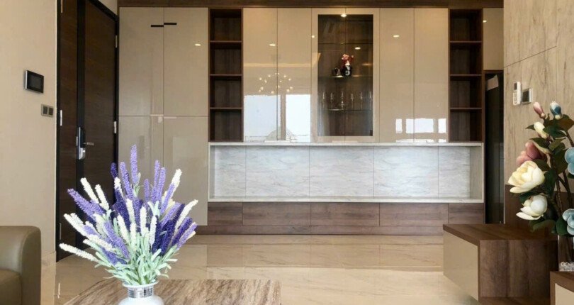 z6054388150548 6caf320845f08c9242f9686341687dd3 810x430 - Cho thuê Midtown M5 tầng 19 135m 3 phòng view sông full nội thất 60tr/th