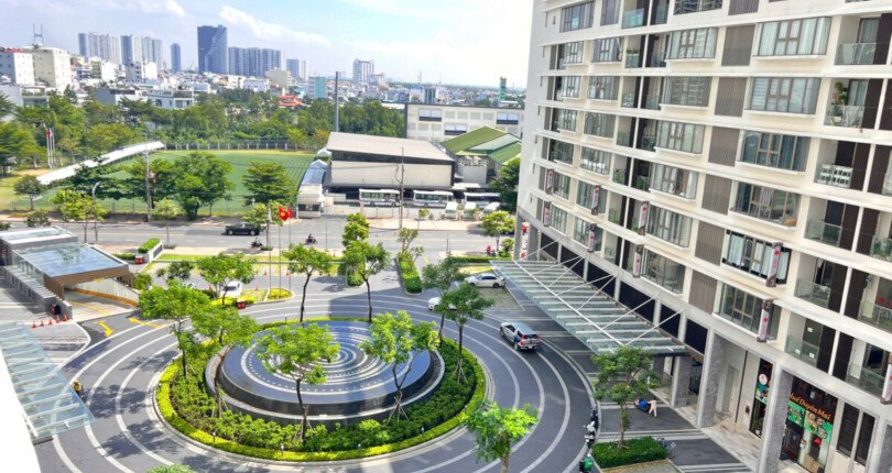 z6060824248224 0fbdcc43f2499e9657a50d81a35440e8 810x430 - Cho Thuê Midtown M8 Tầng 6, dt 81m 2 phòng, full nội thất giá 1400usd/tháng