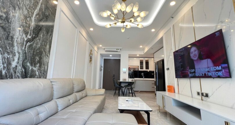 z6060824265858 be26075be5900c1e88282c4583c4a1d6 810x430 - Cho Thuê Midtown M8 Tầng 6, dt 81m 2 phòng, full nội thất giá 1400usd/tháng