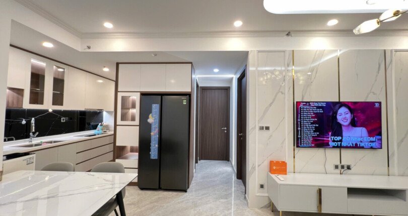 z6060824281081 59ce5733526dfb4c3c5cdf1ea77814e8 810x430 - Cho Thuê Midtown M8 Tầng 6, dt 81m 2 phòng, full nội thất giá 1400usd/tháng