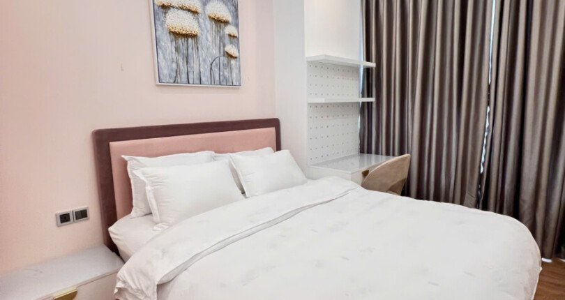 z6060824290497 10a9255c6597afc18d0190357d3fe193 810x430 - Cho Thuê Midtown M8 Tầng 6, dt 81m 2 phòng, full nội thất giá 1400usd/tháng