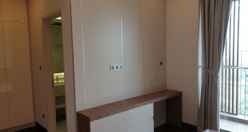 z6060824785411 5b9197518a7282a4145d94132899bbd2 810x430 - Bán Midtown M5 PMH Q7 Tầng 11 135m 3 phòng view sông giá 12 tỷ