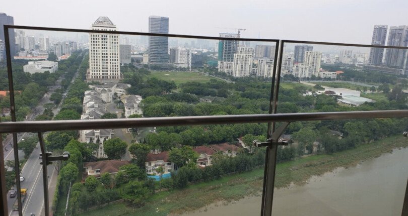 z6060824843262 cbe3e5f0dbb624f58285f0978aeec353 810x430 - Bán Midtown M5 PMH Q7 Tầng 11 135m 3 phòng view sông giá 12 tỷ