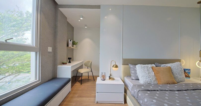 z6060827237104 2a0b517dd3b67c4da792f72e08cdf991 1 810x430 - Cho thuê Duplex Star Hill 133m 3 phòng nội thất mới giá 48 triệu/tháng