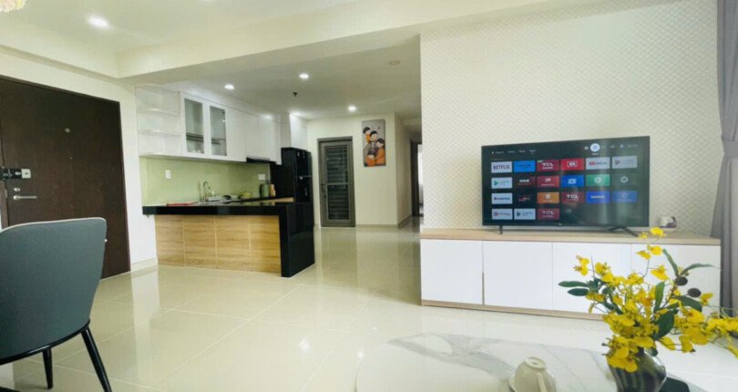 z6060828056010 b23d29fc848c8161ecf53535725f40a5 810x430 - Cho Thuê Hưng Phúc Tầng 5 dt 110m 3 phòng full nội thất giá 32 triệu