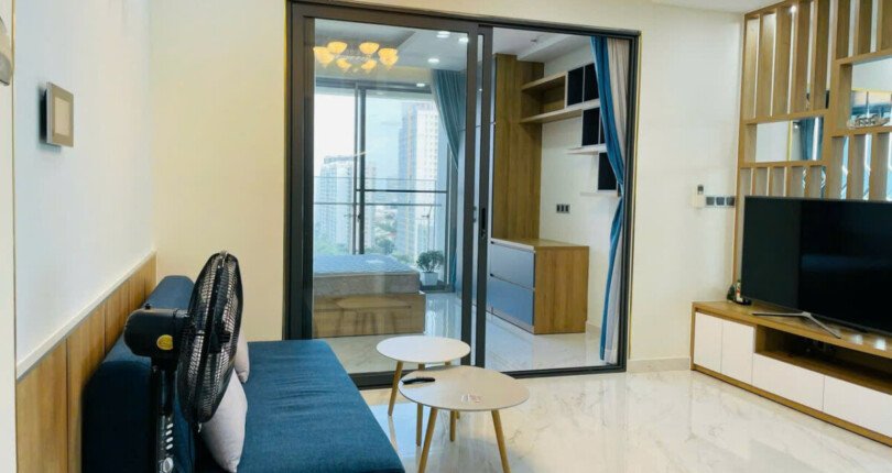 z6060830488835 03f415e7adcf4b47529c87c34bcf56f8 810x430 - Cho Thuê Midtown M5 tầng 12A 110m 3 phòng full nội thất giá 1500usd/tháng