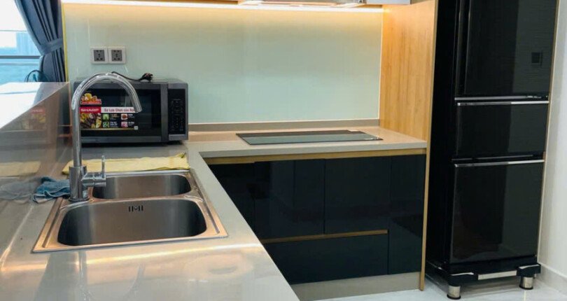 z6060830495384 baed9c0d09453a44cfe8d27423972031 810x430 - Cho Thuê Midtown M5 tầng 12A 110m 3 phòng full nội thất giá 1500usd/tháng