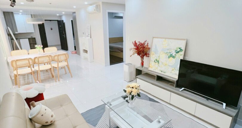 z6066074467947 c170bee0f11a343ca0a79a99e207c09b 810x430 - Cho thuê căn hộ Scenic Valley 1 95m 2 phòng full nội thất đẹp giá 26 triệu/tháng