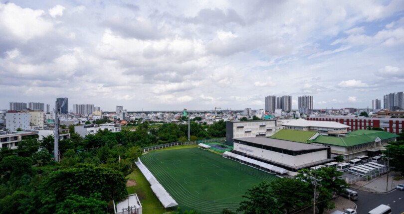 z6066074815159 1bda1e0e9270677a9722ed584deea99c 810x430 - Cho Thuê Midtown M8 Block B tầng 7 2 phòng giá 1400usd/tháng