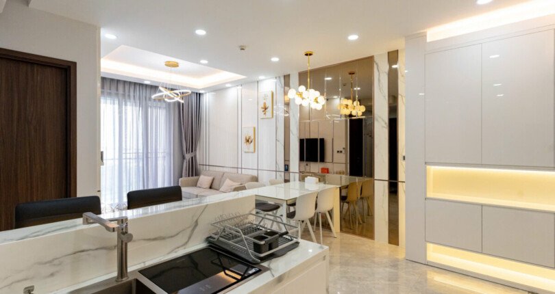 z6066074826365 ea30e489167942bae12c3d2a1b20fa62 810x430 - Cho Thuê Midtown M8 Block B tầng 7 2 phòng giá 1400usd/tháng