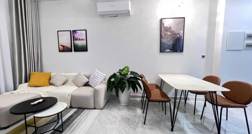 z6066076119782 2a5393db5d9727420b4aba479fa20384 810x430 - Cho Thuê Midtown M8 80m 2 phòng full nội thất giá 1400 usd/tháng