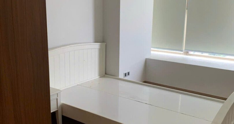z6070291554440 dedbc288ed9cd223d64f7b7fe068b545 810x430 - Bán Midtown M8 dt 83m 2 phòng full nội thất giá bán 8 tỷ, ô xe trệt
