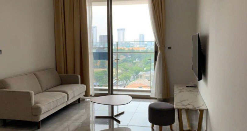 z6070291561807 fd3d98ec82b68690fa27dbe86c096a89 810x430 - Bán Midtown M8 dt 83m 2 phòng full nội thất giá bán 8 tỷ, ô xe trệt