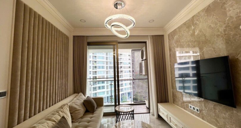 z6070292064190 dac6aabbea9faafadb5044b30909768a 810x430 - Cho Thuê MIDTOWN M8 Block E tầng 6 dt 77m, 2 phòng giá 33 triệu