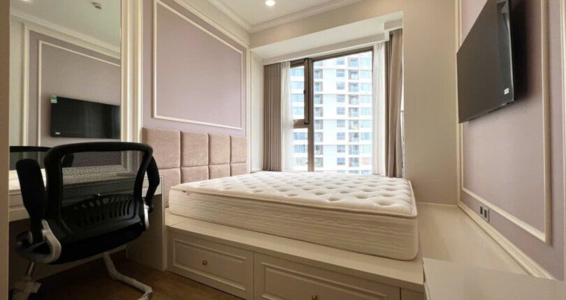z6070292107538 e5a63536af96ce576edbe6e0b13f88d8 810x430 - Cho Thuê MIDTOWN M8 Block E tầng 6 dt 77m, 2 phòng giá 33 triệu