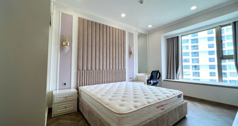 z6070292117018 09b3654ebba42d7d469a4056eb4c90a8 810x430 - Cho Thuê MIDTOWN M8 Block E tầng 6 dt 77m, 2 phòng giá 33 triệu