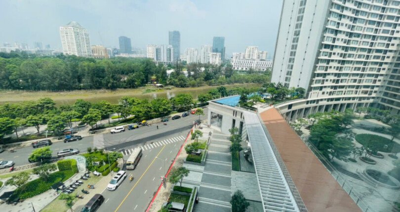 z6076663982332 65cd9e1829c993a4572ececcd5133da4 810x430 - Cho Thuê căn hộ Midtown 130m, 3 phòng full nội thất giá 65 triệu/tháng