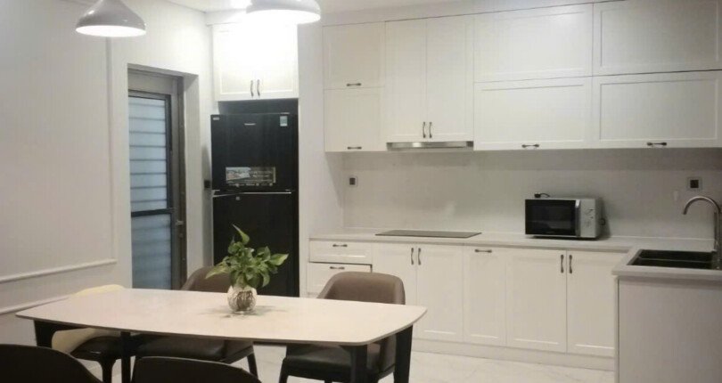 z6080198865076 cbcd883dc1c3f90b85825c83d1276a04 810x430 - Cho thuê Midtown M5 3 phòng 135m giá 1800usd/tháng