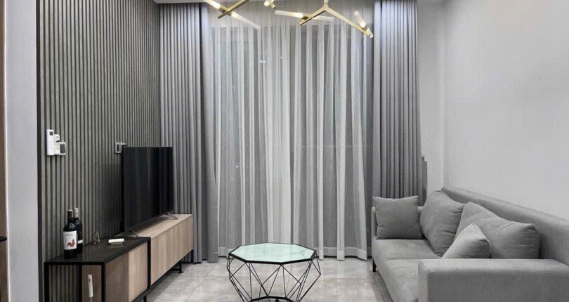 z6083357092067 87946fc66eedb3c2176c997b4a684876 810x430 - Cho thuê căn hộ Midtown M8 Tầng 7 dt 75m, 2 phòng full nội thất giá 25tr/th