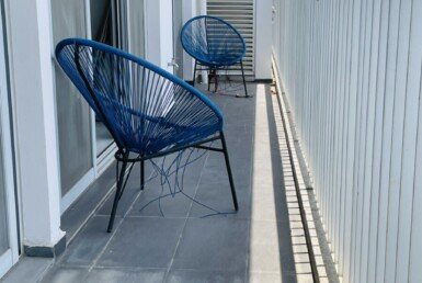 ban-cong-phong-khach-va-phong-ngu