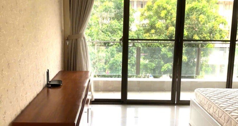 ban cong phong ngu 810x430 - Giá cho thuê căn hộ 3 phòng ngủ block 2a chung cư The Panorama Quận 7 T12/2024