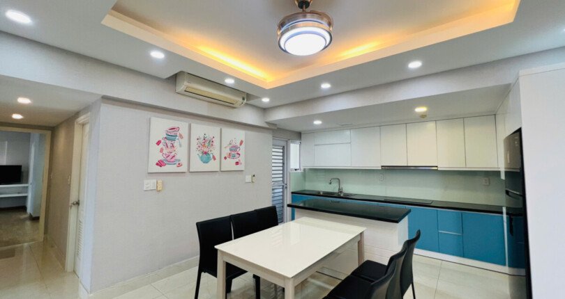 can canh bep va phong an 810x430 - Giá mua bán căn hộ 3pn 135m2 block A.03 chung cư Happy Valley Phú Mỹ Hưng