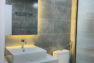 can-ho-ban-co-2-toilet-hoan-thien-thiet-bi-nhu-hinh