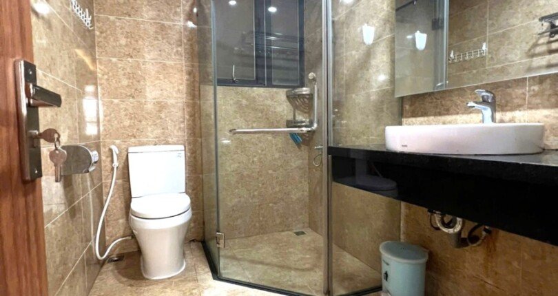 can ho ban co 2 toilet hoan thien thiet bi nhu hinh 810x430 - Giá mua bán căn hộ 3 phòng ngủ block A chung cư Nam Phúc Le Jardin Quận 7 T12/2024