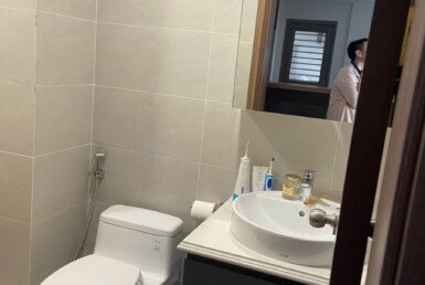 can-ho-cho-thue-co-2-toilet