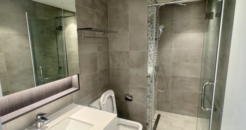 can ho cho thue co 2 toilet nhu hinh 810x430 - Cho thuê căn hộ 3 phòng ngủ block A view sông chung cư The Horizon Phú Mỹ Hưng